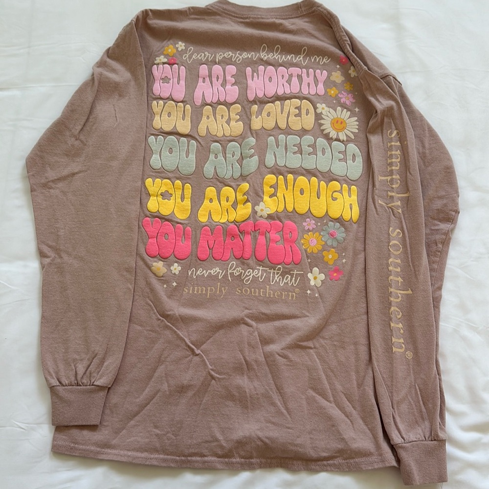 Long sleeve tee